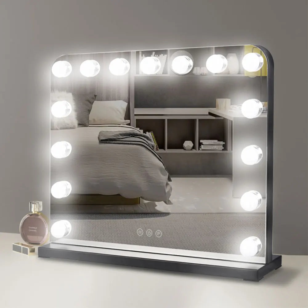 Makeup mirror with three dimming modes